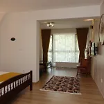 за гости Radea 公寓