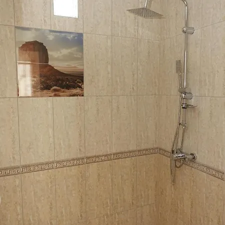 за гости Radea *