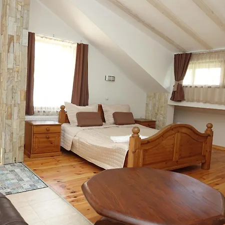 за гости Radea * דבין