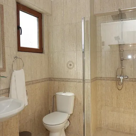 за гости Radea Apartament *