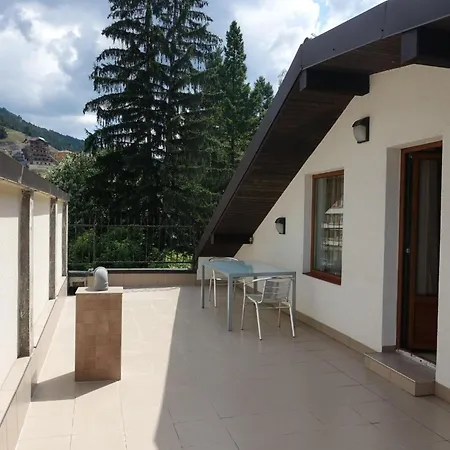 за гости Radea Apartament Devín