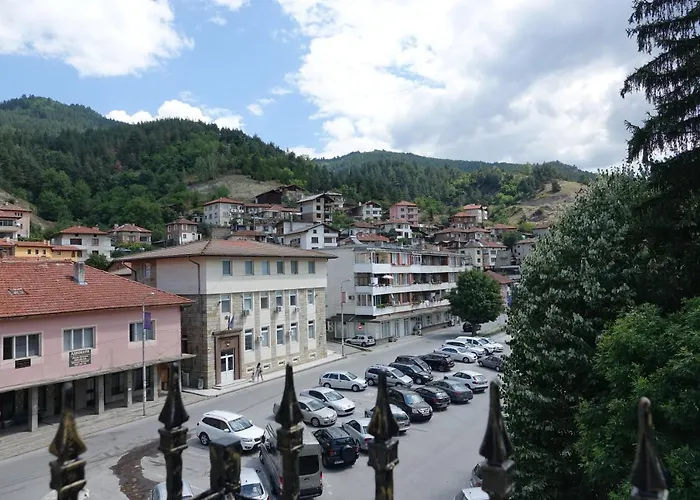 за гости Radea Apartament