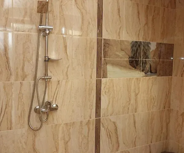 за гости Radea Devin